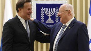 Rivlin da la bienvenida a Israel al presidente de Panamá