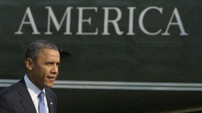 Obama rinde tributo a víctimas Holocausto y promete combatir a tiranos