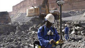 Atentados con coche bomba en Niger matan a 25