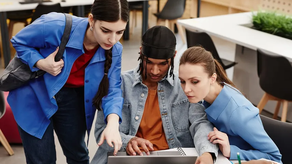 ¡Importante anuncio para estudiantes panameños en el exterior! La Cancillería de Panamá insta a completar este formulario