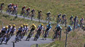 Cuatro disputan el título en un impredecible cierre del Tour