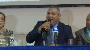 Docentes convocan a una marcha nacional para el 27 de abril
