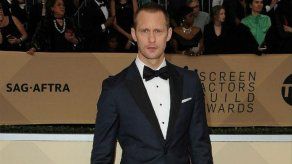 Alexander Skarsgård deja atrás su vida nómada