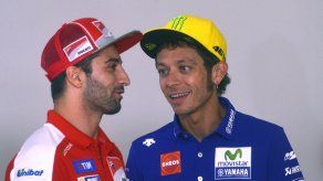 Iannone supera a Rossi y avisa de las intenciones de Ducati