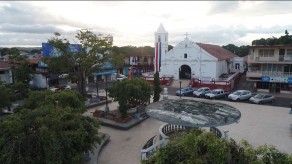 Contemplan reapertura de salones de belleza y otros comercios en Los Santos