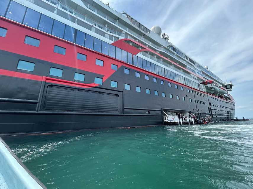 Crucero de bandera noruega llega a la Isla Cébaco