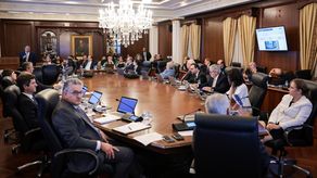 Aprueban contrato para Centro de Estudio y Tratamiento de Adicciones.