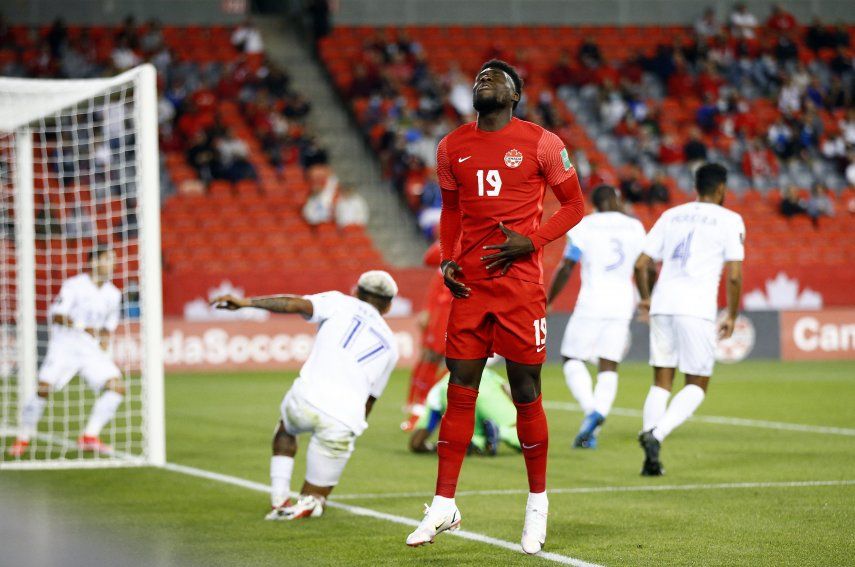 Alphonso Davies y Canadá buscan el Mundial de Qatar 2022