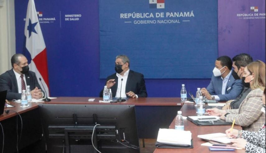 Autoridades del Minsa