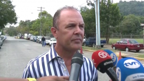 Denuncian trato injusto hacia Gustavo Pérez