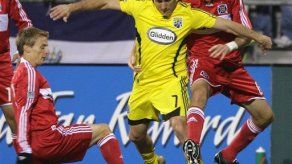 Crew vence 2-1 al Fire y avanza a final de la MLS