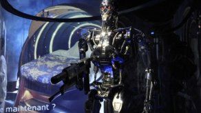 Debaten legalidad y moralidad de permitir que una máquina mate personas