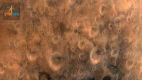 India difunde imagen de cráteres marcianos