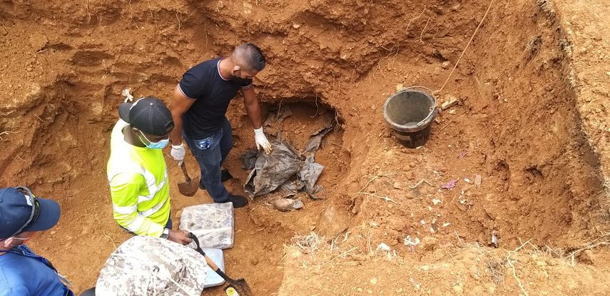 Culmina exhumación de víctimas de la invasión en Colón, hallaron 8 bolsas con restos óseos