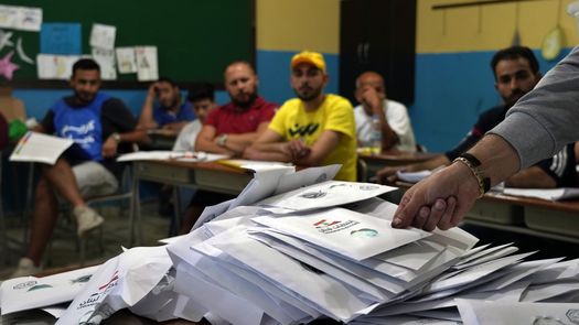El escrutinio no oficial mostró que los independientes lograron algunos puestos a costa de retirar a veteranos políticos de la institución.