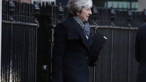 Legisladores británicos votan acuerdo de divorcio con UE
