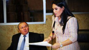 Rodríguez presenta proyecto para que etanol sea de uso opcional Rodríguez presenta proyecto para que etanol sea de uso opcional