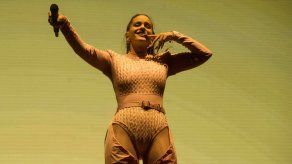 Rosalía vuelve a su ciudad convertida en una diosa y arrasa en Barcelona