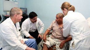 Decenas de panameños serán beneficiados con Operation Walk en Panamá