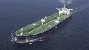 Secuestro de buque saudí marca escalada en piratería