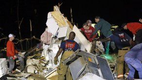 Emergencia en Estados Unidos por tornados que dejaron al menos 18 muertos
