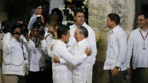 Arranca la primera visita de Estado de Raúl Castro a México