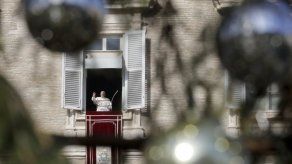 Papa celebra Navidad con una misa en Basílica de San Pedro