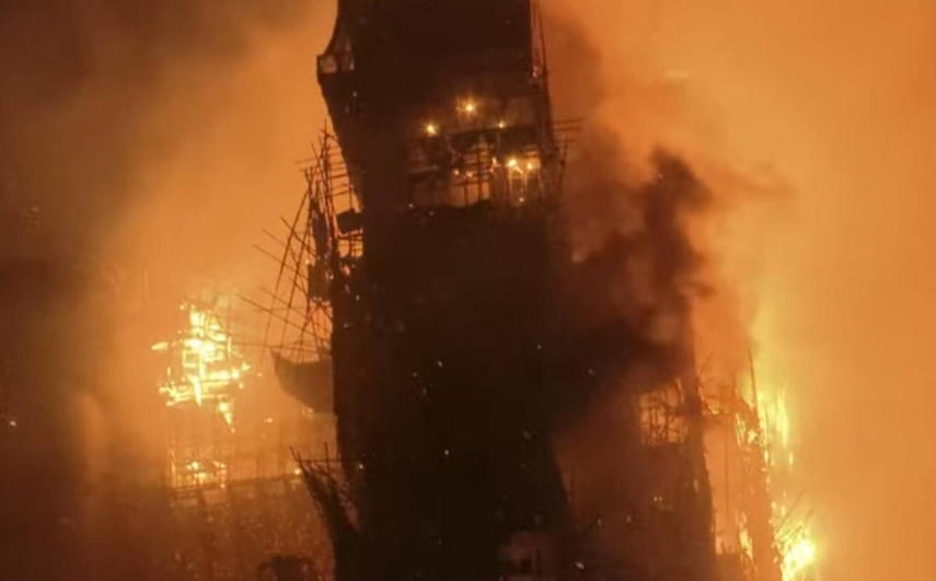 Voraz incendio en Hong Kong deja al menos dos heridos
