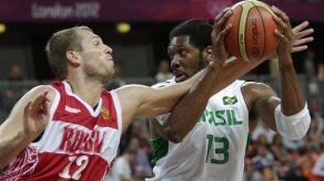 Básquetbol olímpico: Rusia vence a Brasil y sigue invicto