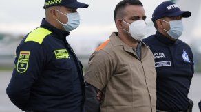El 14 de agosto Interpol expidió siete circulares rojas contra miembros del ELN﻿.