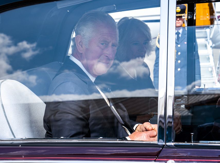 El rey Carlos III junto a su esposa Camila.