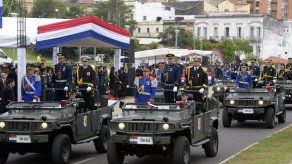 Banderas e historia se unen para festejar 205 años de independencia paraguaya