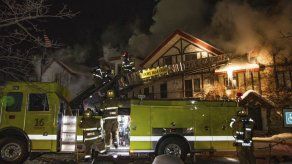 Incendio en centro de esquí de Michigan; 12 personas heridas