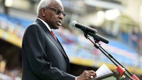 Diack dimite como miembro honorario del COI