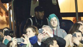 UEFA investigará insultos de Neymar a responsables del VAR