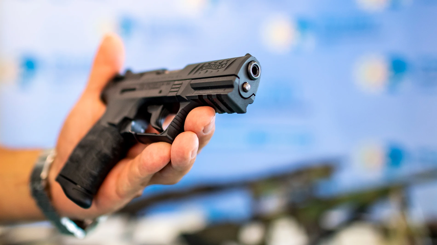 Policía Nacional busca arma casera utilizada por estudiante en su colegio.