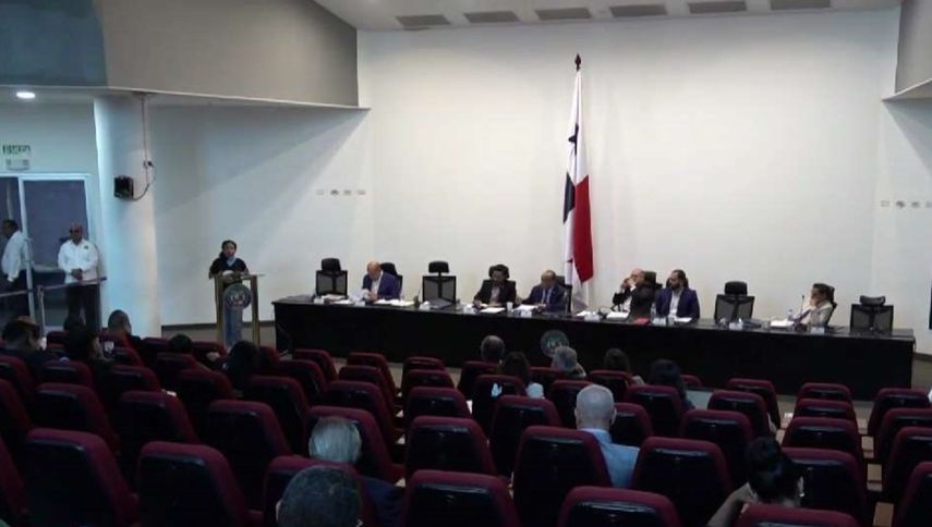 Consulta ciudadana de reformas a la CSS se traslada al interior del país