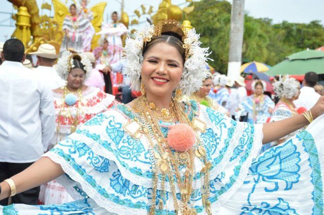 Desfile de las Mil Polleras 2020