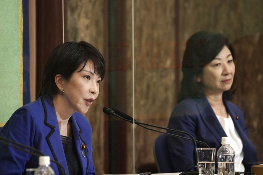 Las mujeres son una minoría en la política japonesa.