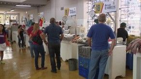 Mercado de Mariscos con afluencia de compradores por Cuaresma