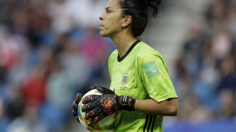 Vanina Correa: cajera, mamá y estrella de Argentina