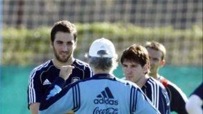 Messi lidera tridente de ataque argentino ante Ecuador