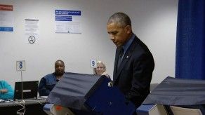 Obama vota por anticipado en Chicago para las presidenciales