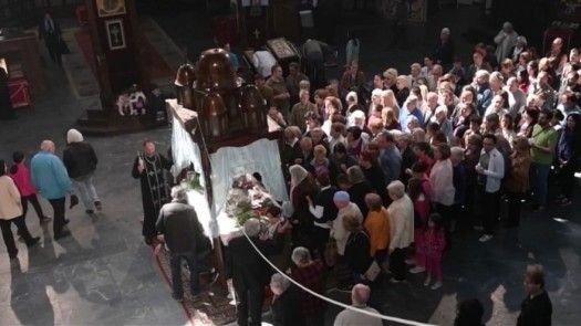 Ortodoxos macedonios conmemoran el Viernes Santo
