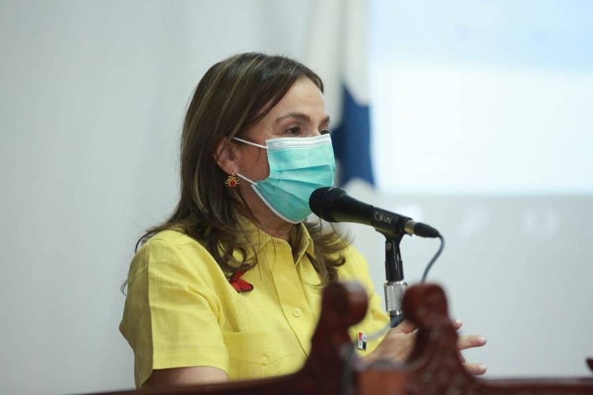 La ministra de Educación