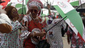Nigeria: candidatos juran paz