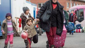 Dimite el jefe de Oficina de refugiados por acogida caótica de migrantes en Berlín