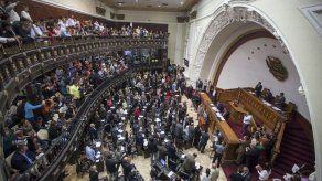 Secretario de la OEA considera positiva distensión en parlamento venezolano