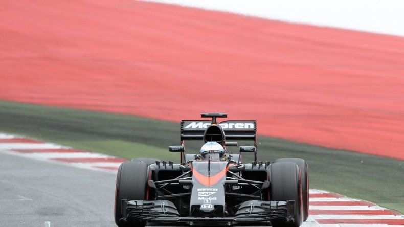 Alonso: Las mejoras en el coche funcionan, es lo único bueno