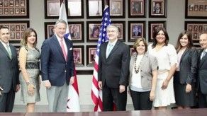Panamá y EEUU firman acuerdo de aplicación de FATCA